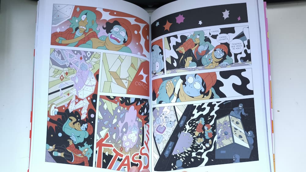 Las protagonistas del cómic Chiflada de Joe Sparrow (Dibbuks)