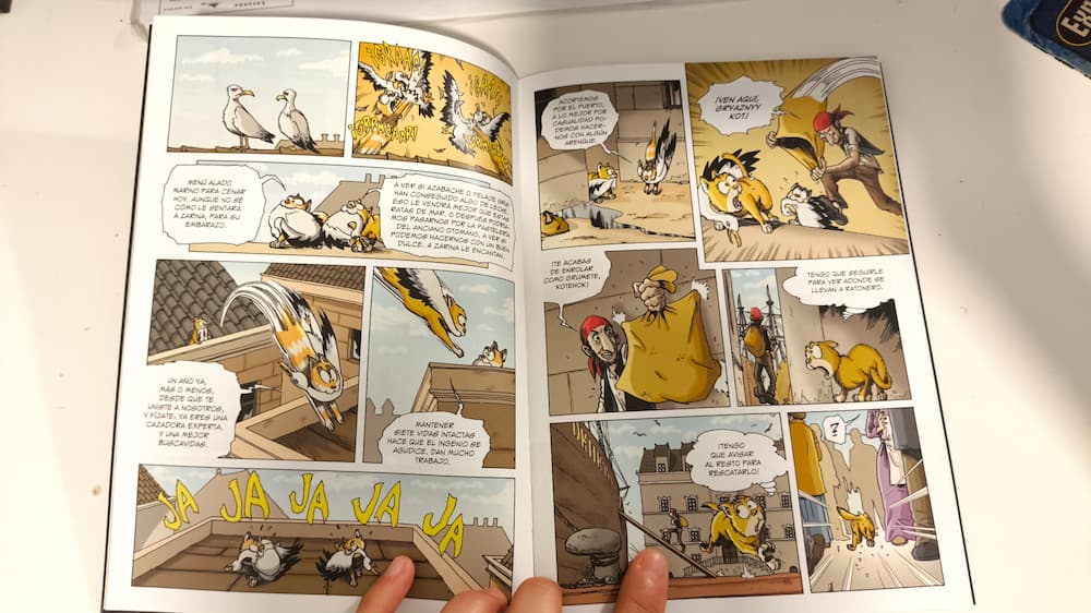 Páginas del cómic "Los Gatos del Demeter"