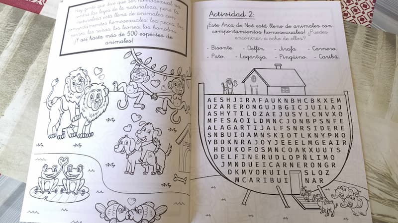 El arca de Noé y animalitos en las páginas de El Niño Jesús No odia a los mariquitas, Don Julio (Fandogamia)