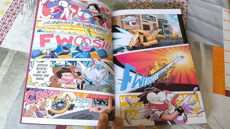 Páginas cómic juvenil Derric, el primer humano (Fandogamia)